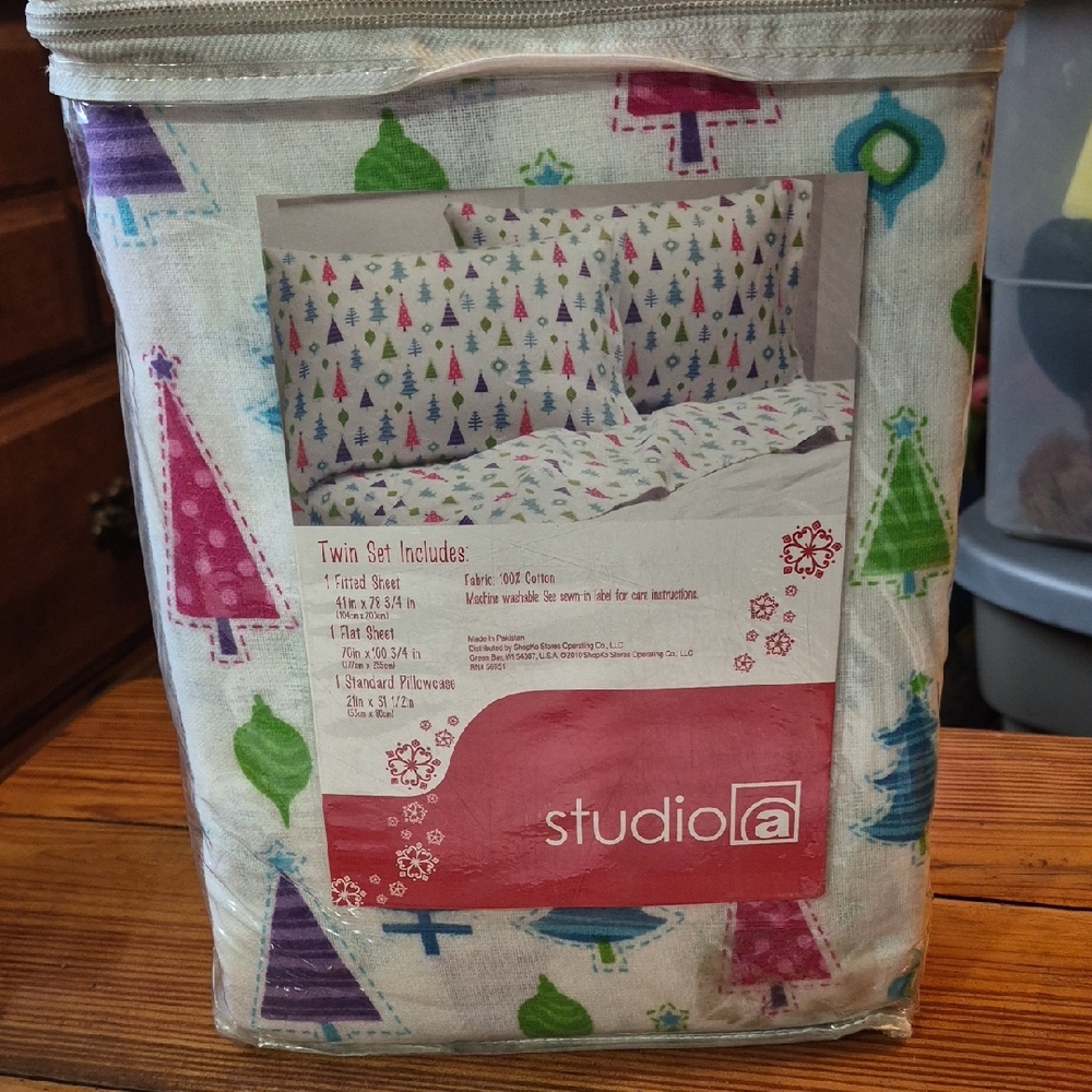 Studio Colorful Christmas Tree Twin Sheet Set
